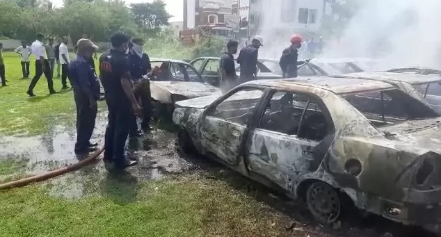 Mysterious fire gutted 11 cars in Atladara Sun Pharma road in Vadodara