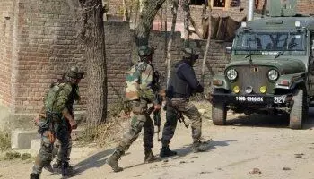 2 militants killed in encounter with security forces in Jammu and Kashmir