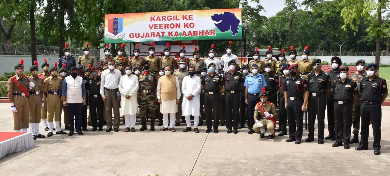 Gujarat CM flags off cards made by NCC cadets of Gujarat Directorate for armed forces personnel deployed in Kargil
