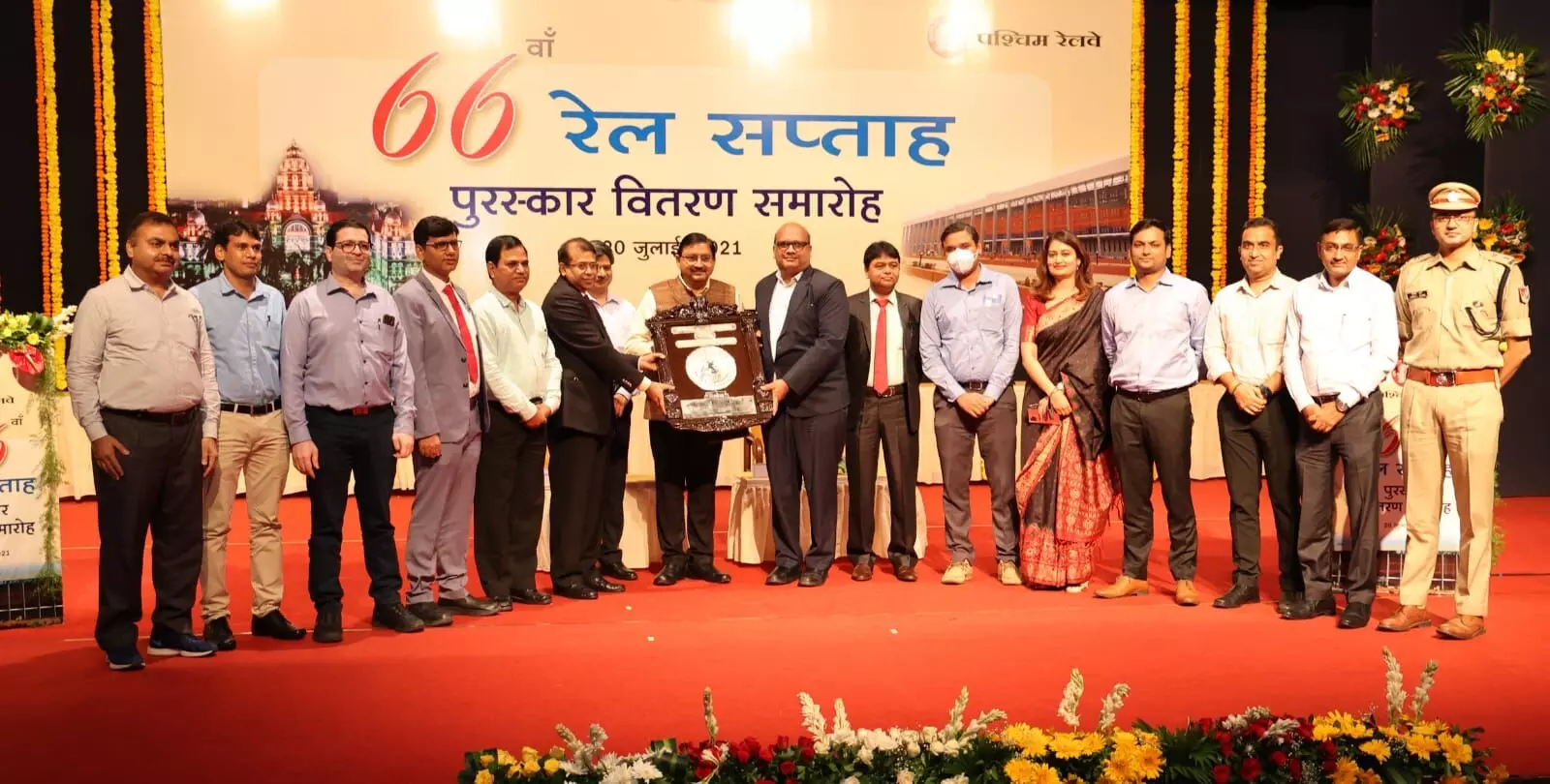 Mumbai Central and Vadodara Division bags GMs Overall Efficiency Shield in Award function