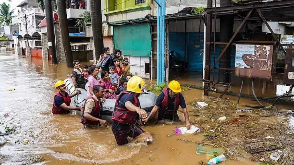Maharashtra floods: 209 people dead, 8 missing due to heavy rains and floods