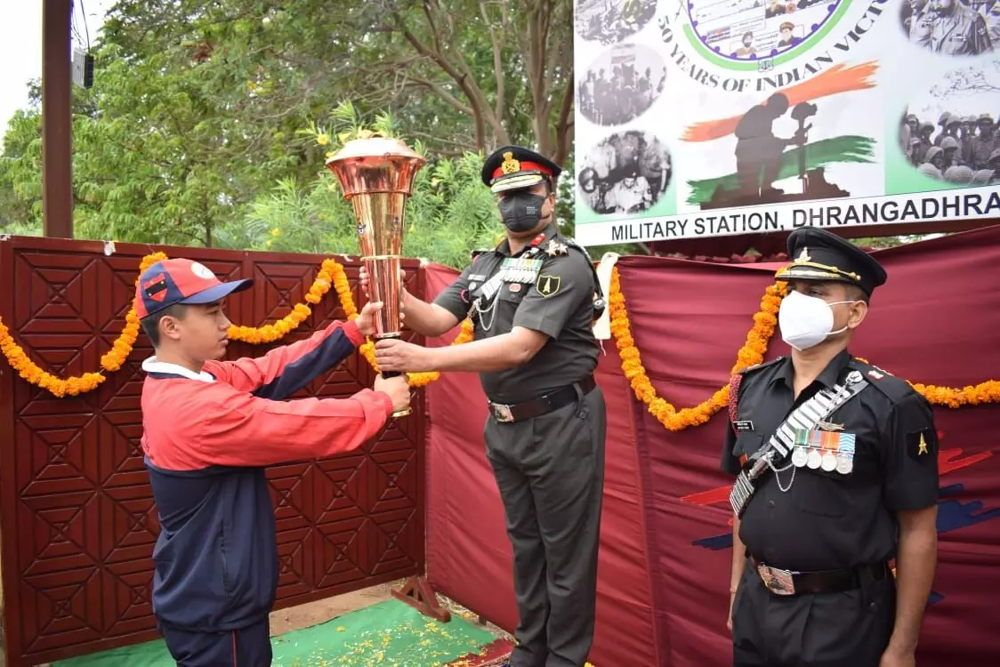 Swarnim Vijay Varsh Victory Flame reaches military station Dhrangadhra