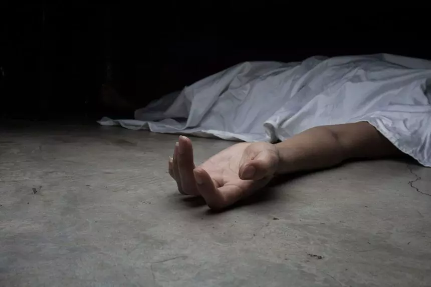 Body of a middle-aged man was found near Mobha village in Padra taluka