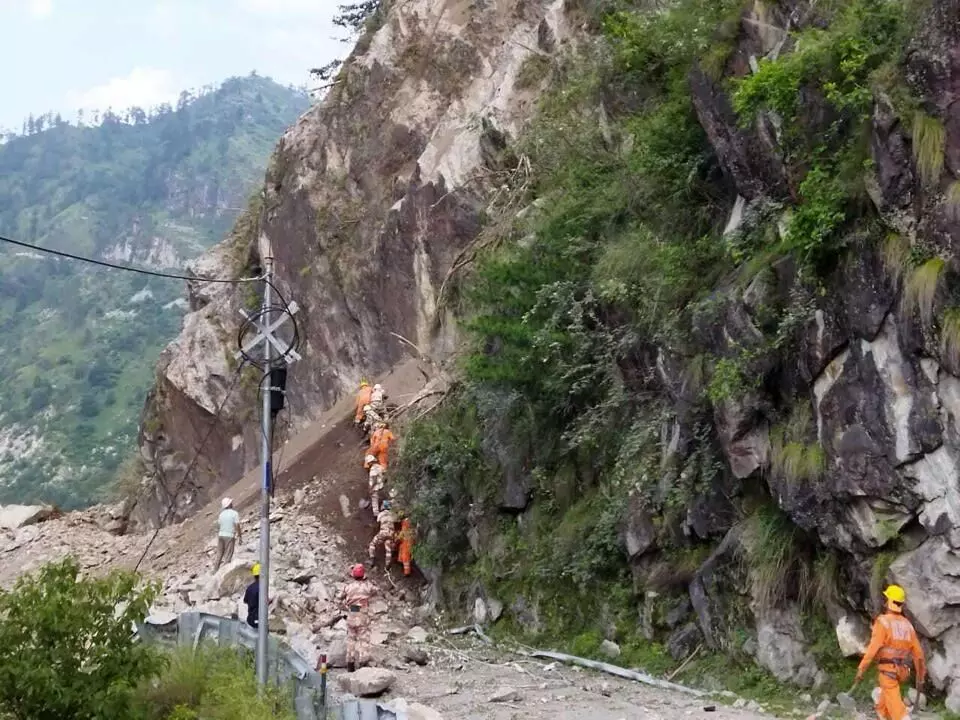 Kinnaur landslide: Death toll surges to 13, rescue work resumes