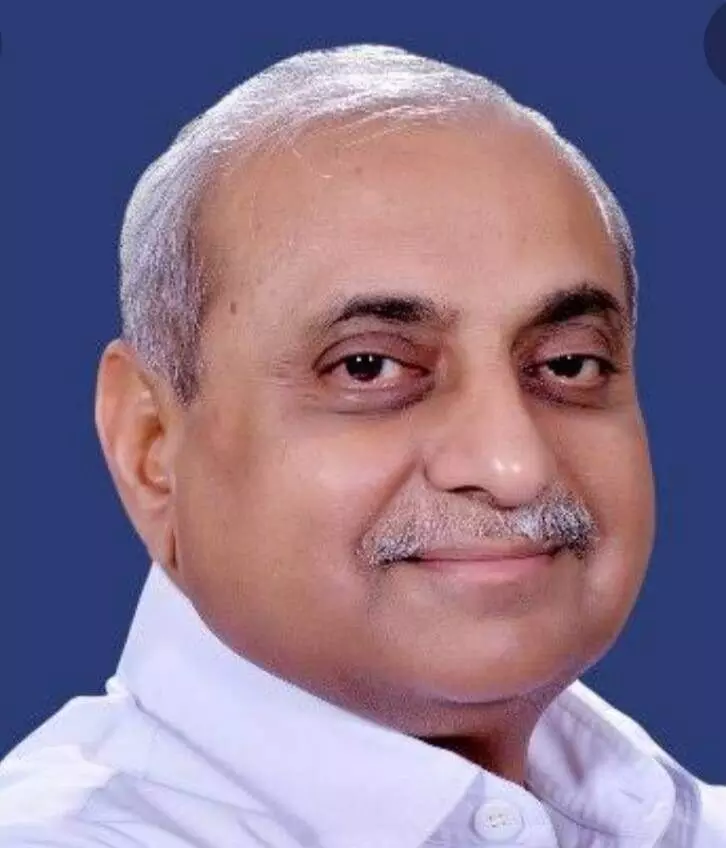 Dy. CM Nitin Patel approved a budget of Rs 10 crore for approach road to the new campus of Central University of Gujarat