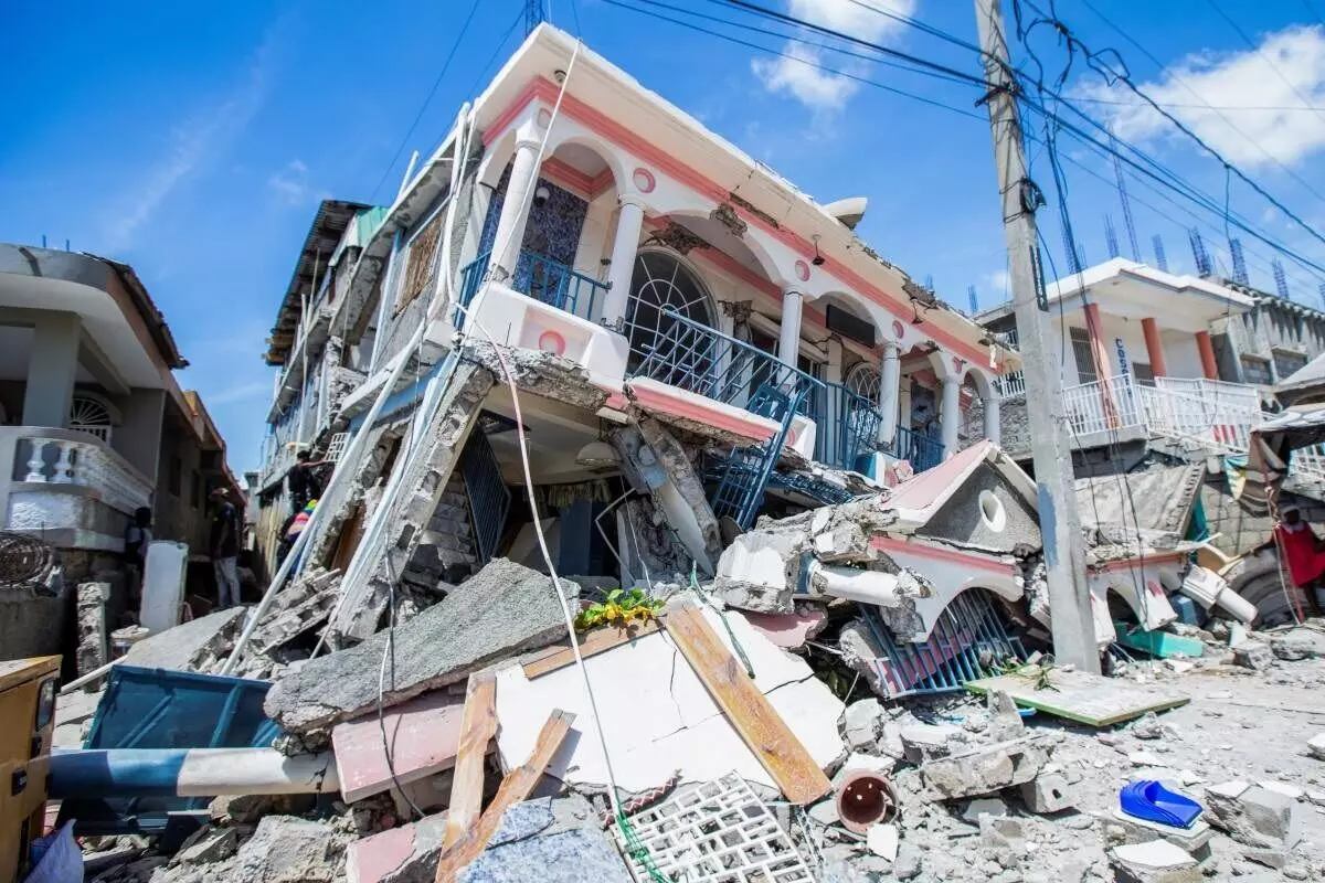 Haiti: 7.2 magnitude earthquake kills at least 304, injures over 1,800