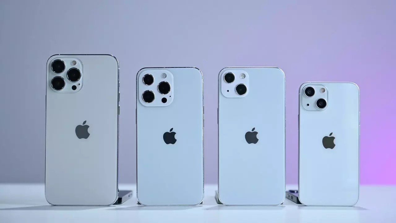 iPhone 13 unveiled: Storage expands and cameras become more powerful