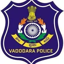 Vadodara police handover 82 lost mobiles to their owners
