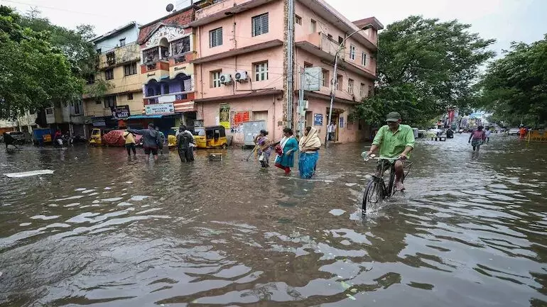 Red Alert in Tamil Nadu, Andhra Pradesh amid heavy rainfall