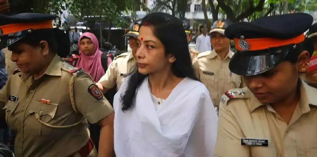 In a letter to the CBI, Indrani Mukerjea writes, Inmate says Sheena Bora is alive in Kashmir.