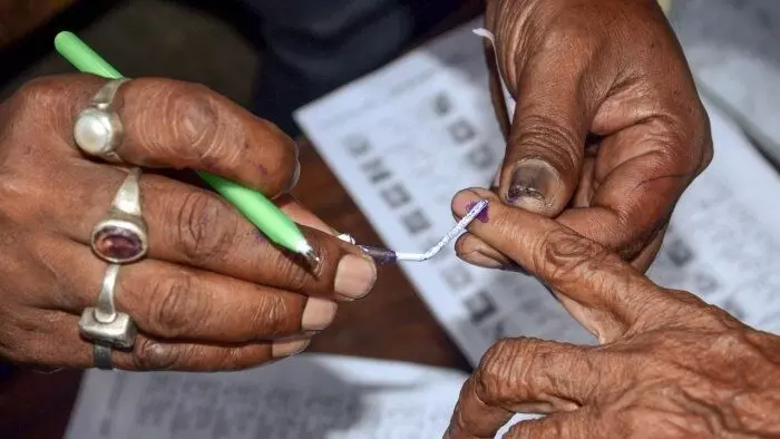 General election of 260 gram panchayats and by-election of two gram panchayats of Vadodara district will be held on Sunday