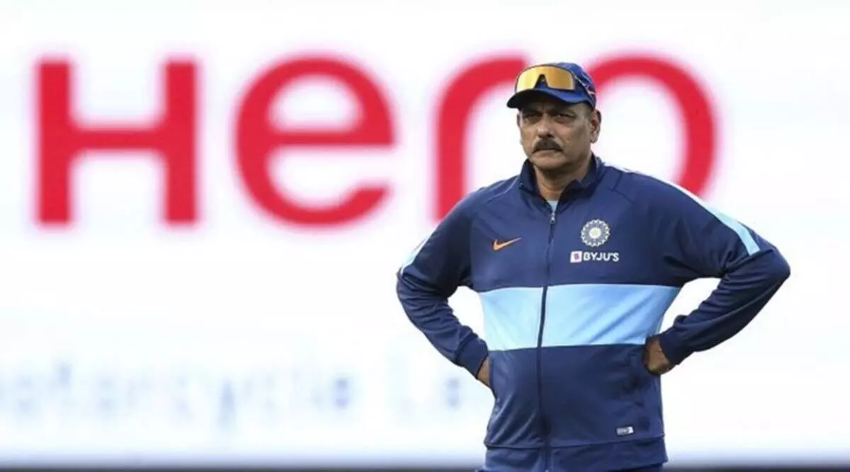 Ravi Shastri backs up split captaincy