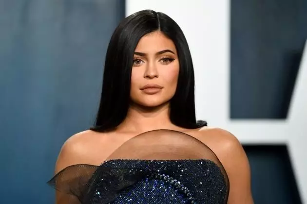 Kylie Jenner is the first woman to reach 300 Million Instagram followers