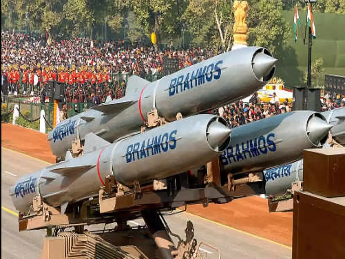 Philippines to buy Indias BrahMos missile