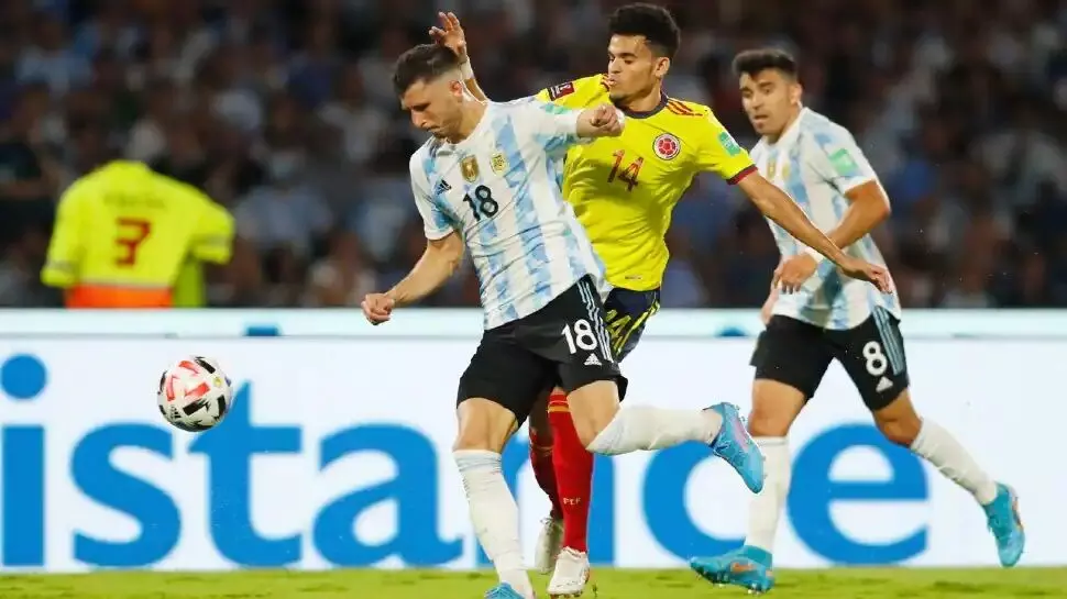 Argentina defeats Colombia in a 2022 FIFA World Cup qualifier