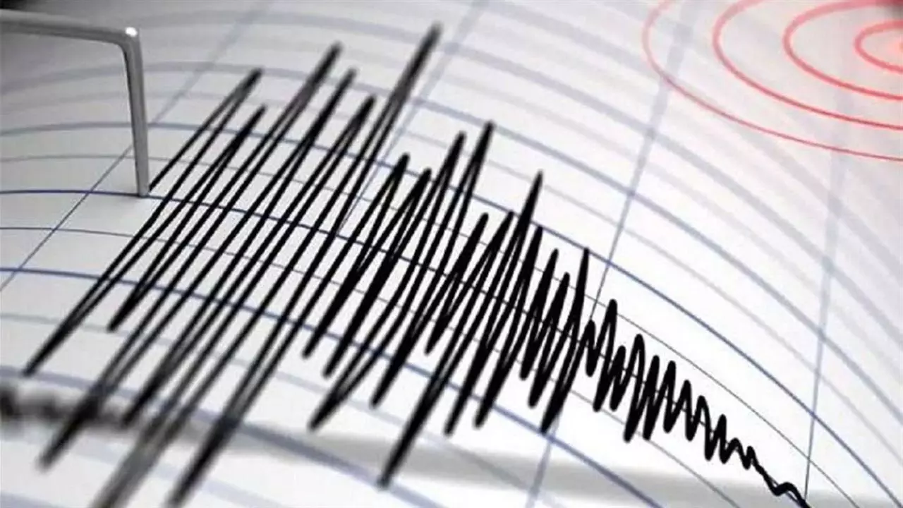 of 5.7 magnitude Strikes Afghanistan-Tajikistan border, tremors felt in Noida, Delhi