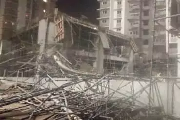Portion of building collapses in Bawanas JJ colony, several feared trapped, rescue underway