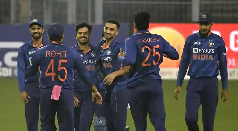 India beat West Indies by 17 runs in third & final T20 to clinch series 3-0