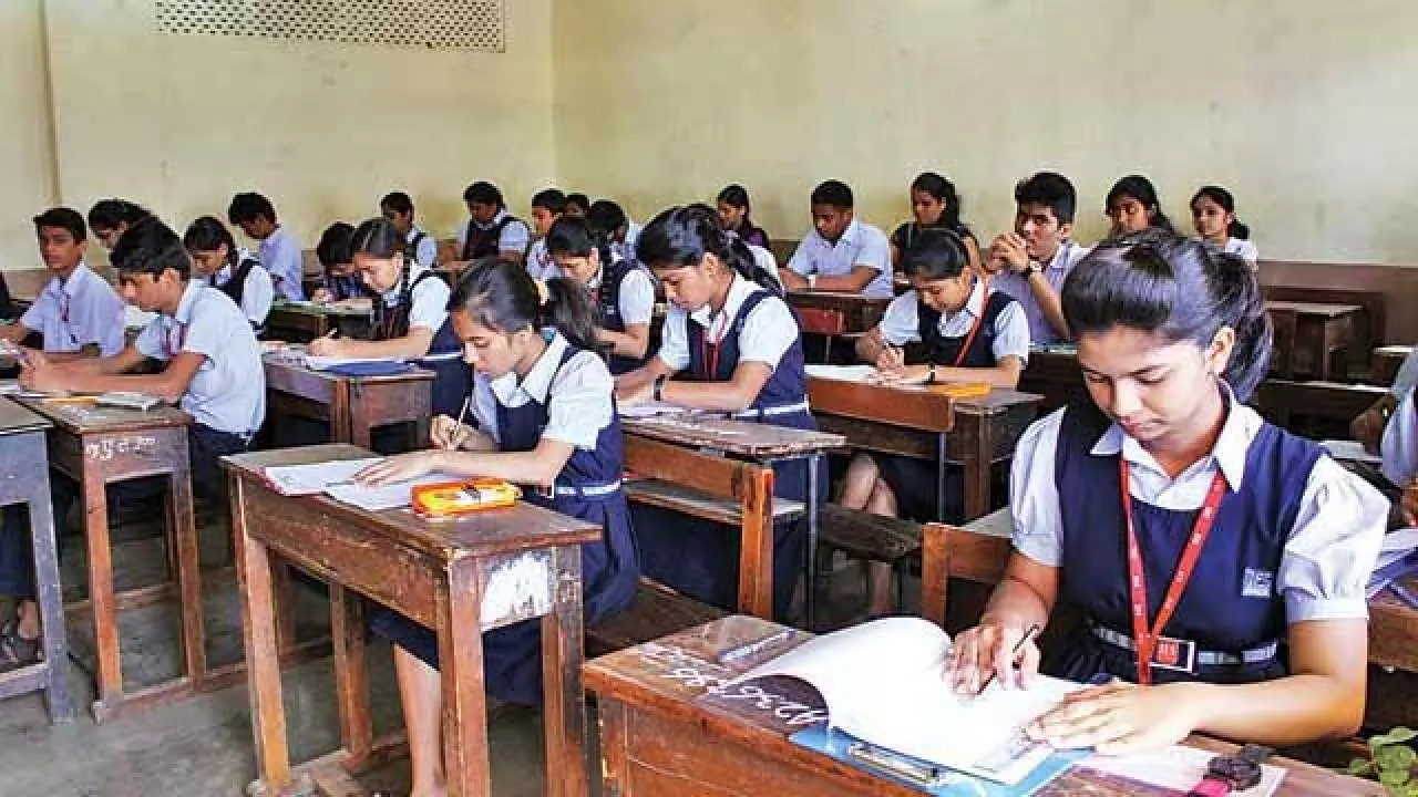 Gujarat: School final exams from April 18