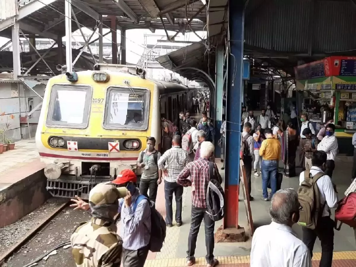 In Mumbais 1st major power outage since Oct 2020, train services hit
