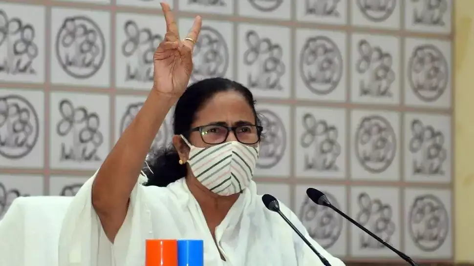 West Bengal civic poll results : Mamatas TMC wins 994 seats, leads in 456