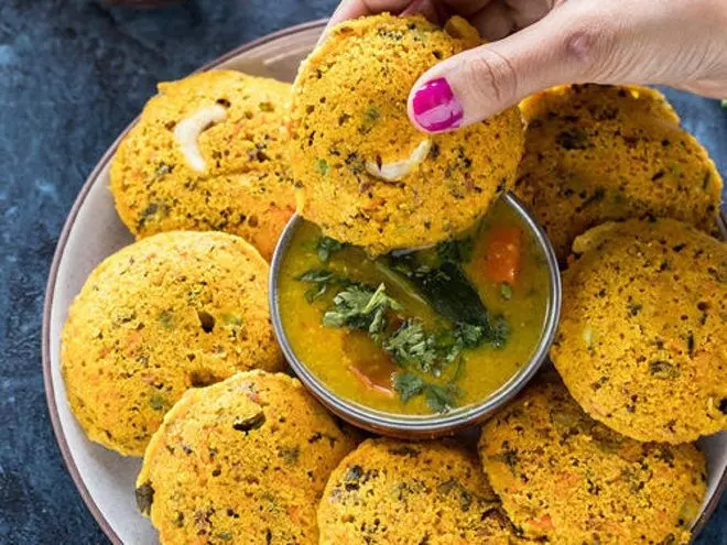 Oats dosa and oats idli : South Indian oats recipes you can try at home