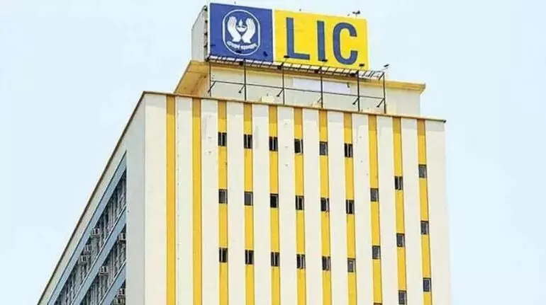 Ahead of IPO, LIC reveals Q3 results, profit rises to Rs.235 cr
