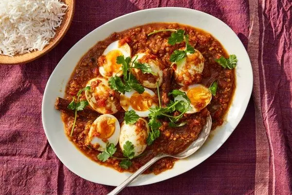Egg Curry: This protein-rich lunch recipe you can rustle up in just 30 mins