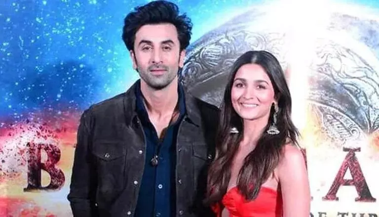 Ranbir Kapoor and Alia Bhatt to tie the knot on April 14, a party on 16