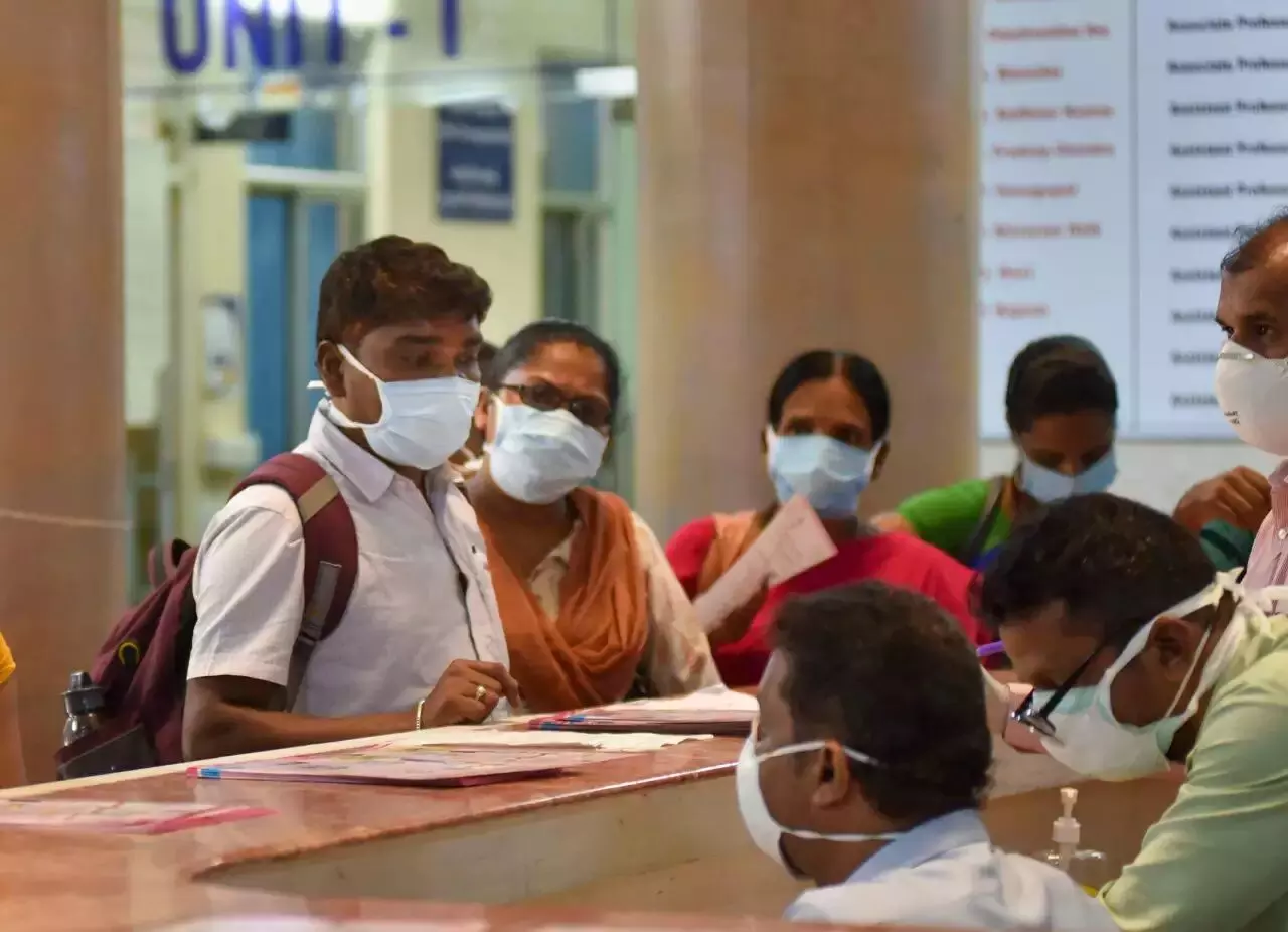 Noida: Health Authorities on alert after 13 students, 3 staff test COVID positive