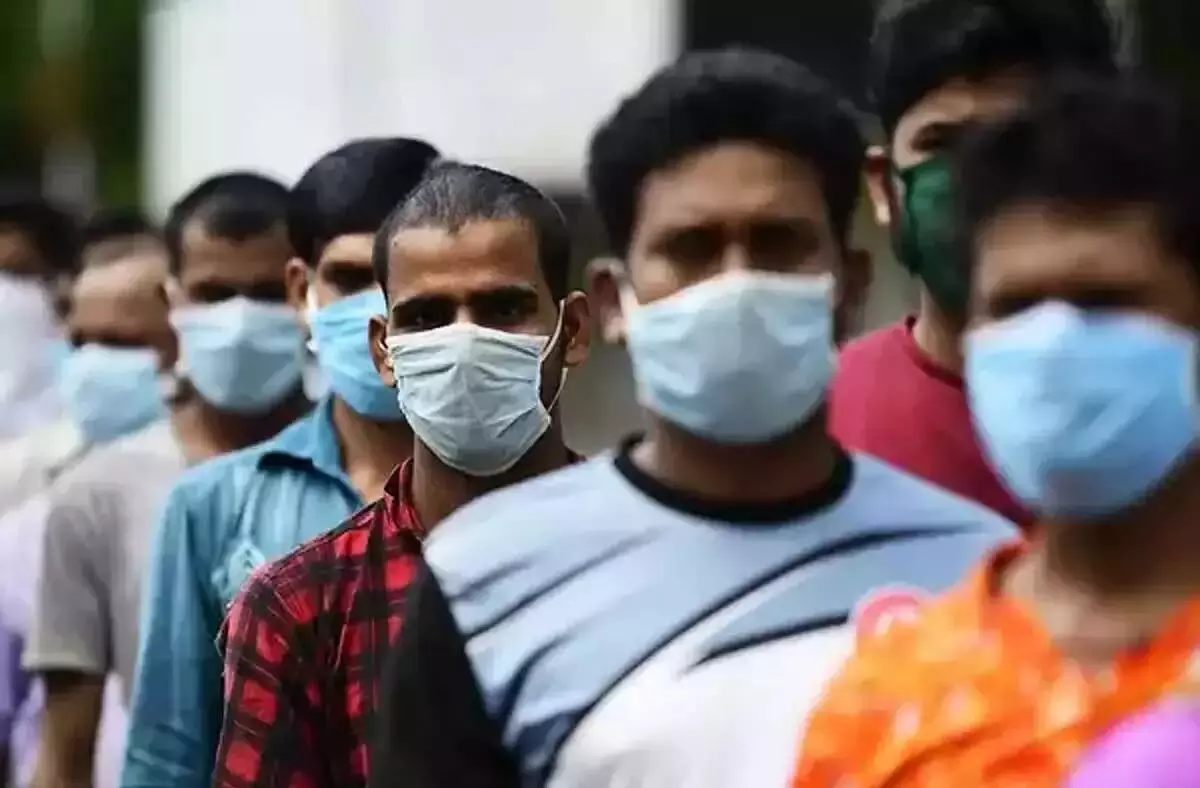 Masks mandatory in Lucknow, 6 UP districts near Delhi as Covid cases rise