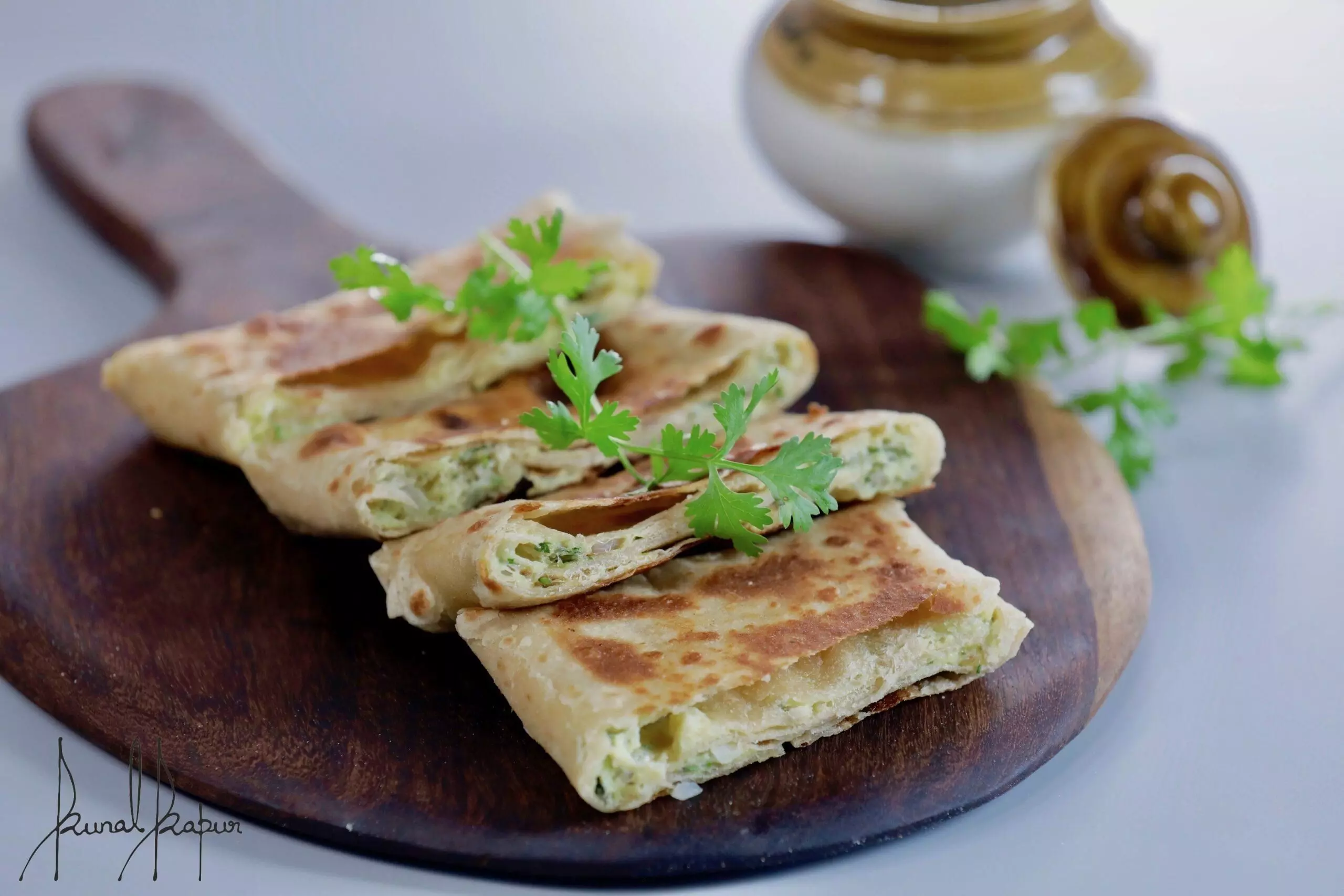 Anda Paratha recipe: It is one classic fusion recipe that you would find on the streets