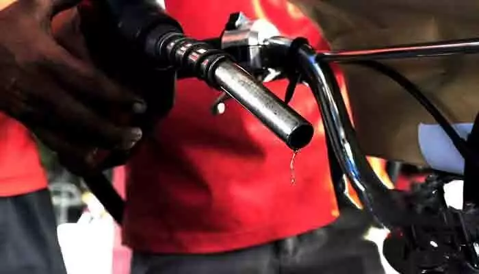 Petrol selling at Rs 180/L in Pakistan after govt lifts subsidy