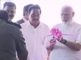 PM inaugurates newly-built Matushri K.D.P. Multispecialty Hospital at Atkot in Gujarat
