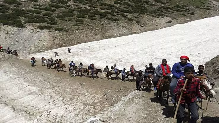 Amarnath Yatra temporarily suspended amid bad weather from Pahalgam route