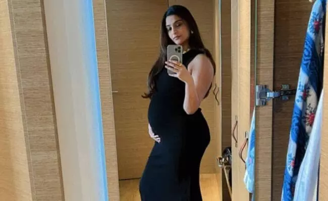 Pregnant Sonam Kapoor to have a grand baby shower on Sunday