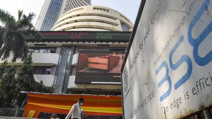 Sensex climbs 370 points; Nifty also adds 105 points
