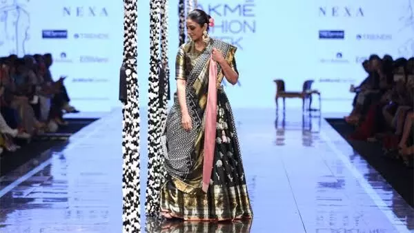 Tabu turns heads on the ramp at designer Gaurang Shahs fashion show