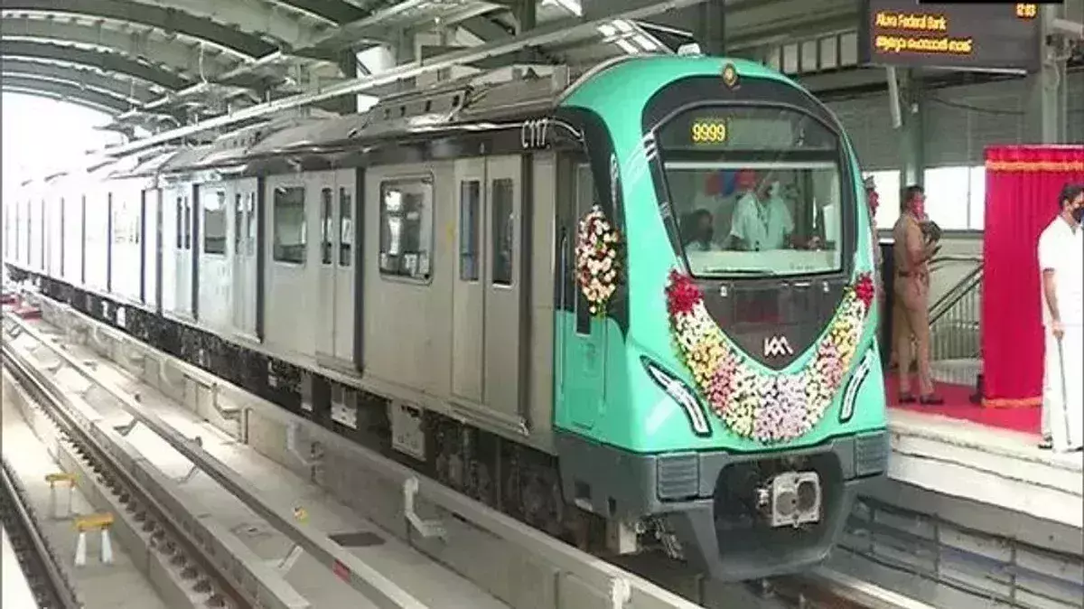 Independence Day 2022: Kochi metro gives commuters Freedom to travel
