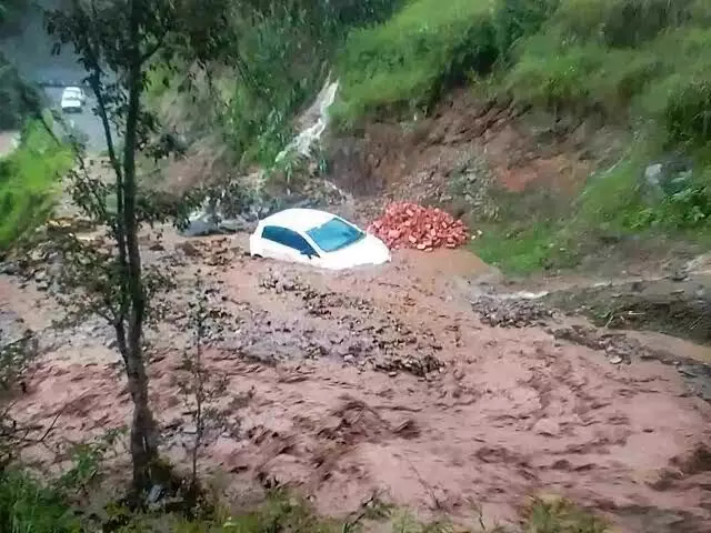 Himachal Pradesh Rains: 6 Dead in flash floods, landslides