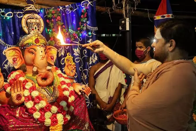 Festival of Ganesh Chaturthi being celebrated across the country today with great devotion