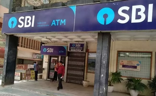 SBI SO Recruitment: No exam hiring for 665 posts , salary up to Rs 35 lakh