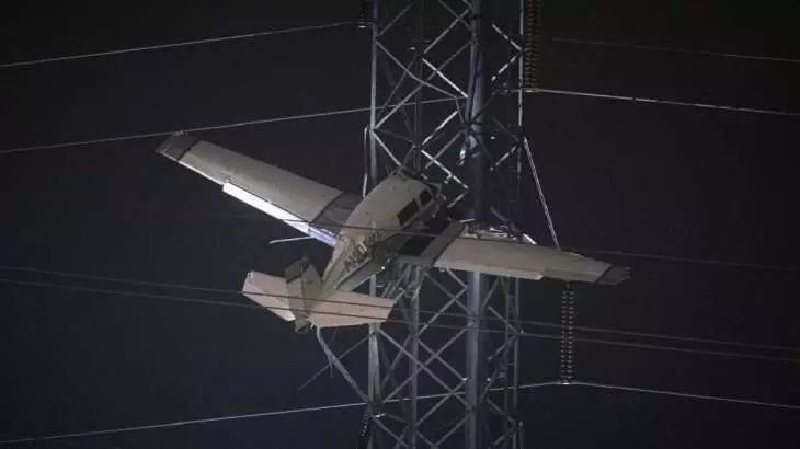 Small plane crashes into power lines in Maryland, leads to blackout