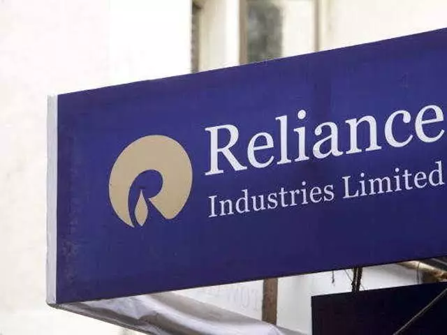 Reliance hit most as top 5 out of 10 firms lose ₹1.67 lakh crore in m-cap