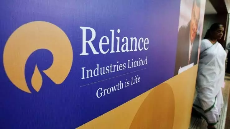 Reliance Industries profit declines 15% to Rs 15,792 Crore in December quarter on governments special excise duty