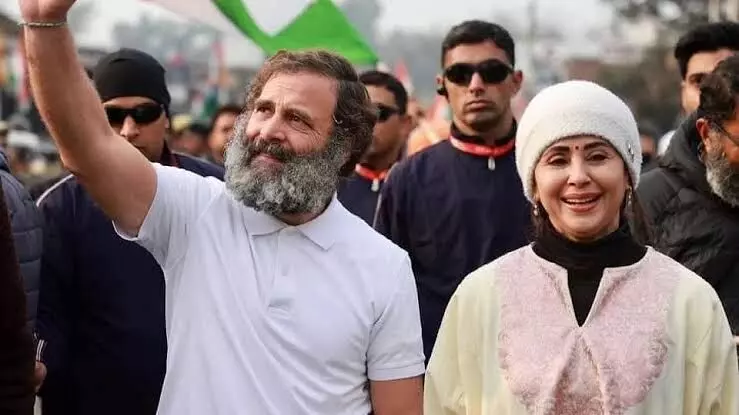 Urmila Matondkar marches with Rahul Gandhi during Bharat Jodo in Jammu