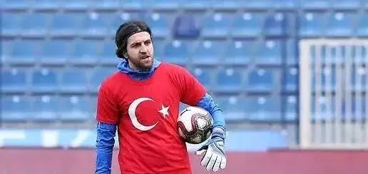 Goalkeeper Ahmet Eyup Turkaslan dies in Turkey earthquake