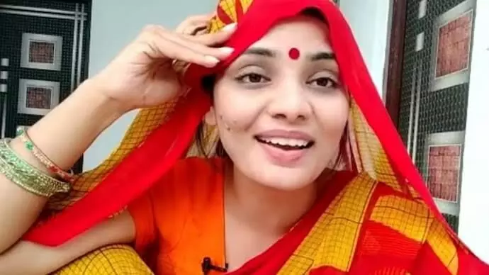 Bhojpuri singer served notice over songs that ask whats on in UP