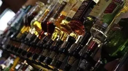 Govt: 18 IMFL bottles seized every hour in Ahmedabad