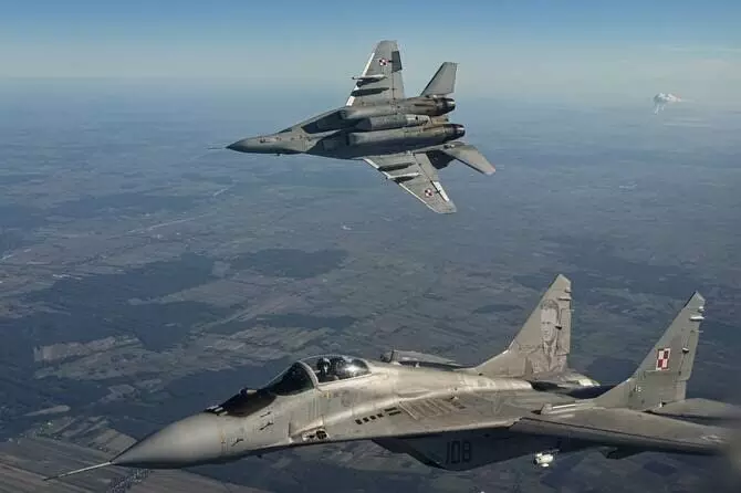 Ukraine war: Poland to send fighter jets to Ukraine in upcoming weeks